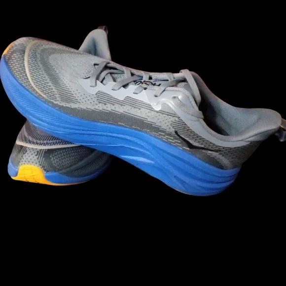HOKA One One  Running Shoes - Picture 7 of 11